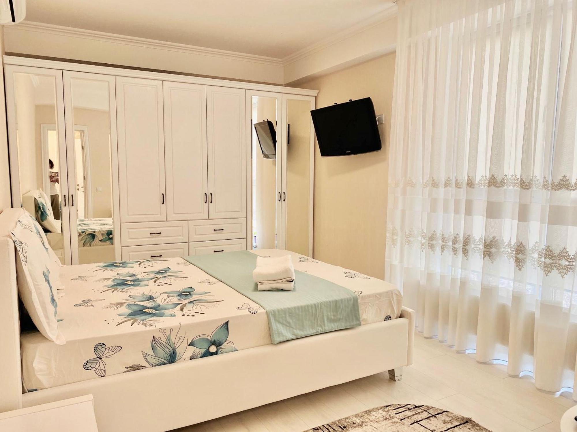 Apartament Confort Chişinau Exteriör bild